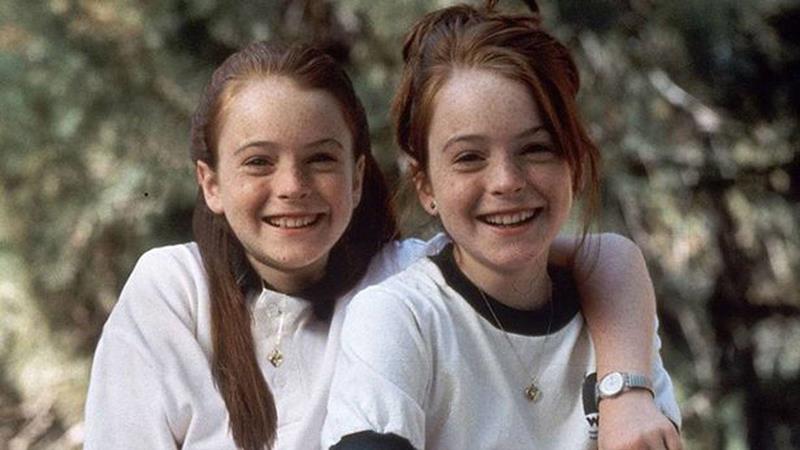 Lindsay Lohan debiutująca w roli bliźniaczek w komedii Nie wierzcie bliźniaczkom